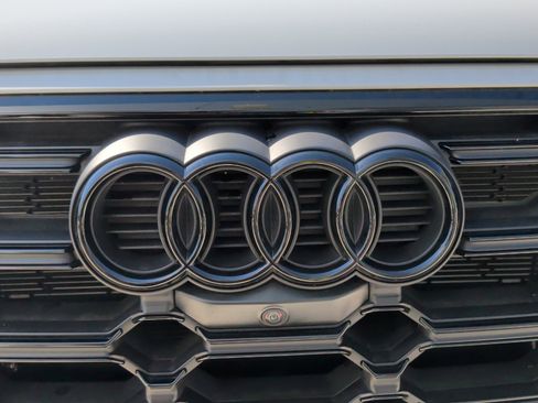 Certified 2024 Audi Q5 e Premium Plus w/ Premium Plus Package image 14