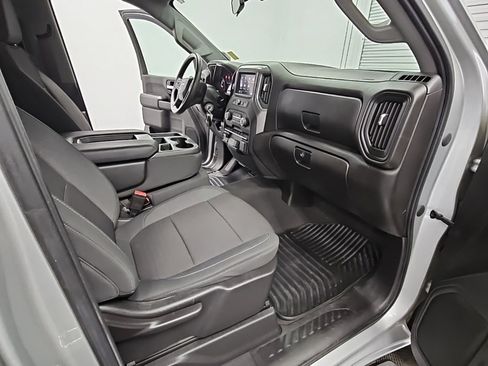 Used 2022 Chevrolet Silverado 2500 Custom w/ Custom Convenience Package image 30