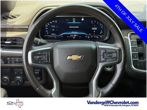 Used 2022 Chevrolet Tahoe LT w/ LT Signature Package RWD image 12