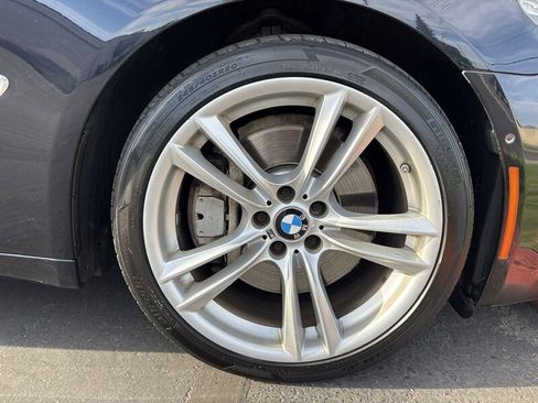 Used 2015 BMW 750i image 16