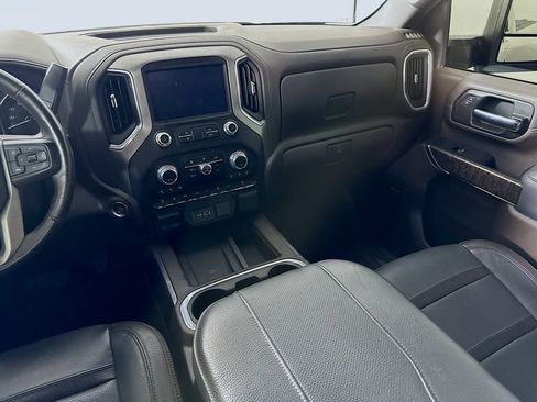 Used 2023 GMC Sierra 2500 Denali w/ Technology Package AWD/4WD image 17