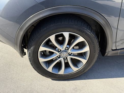 Used 2013 Nissan Juke SL FWD image 12