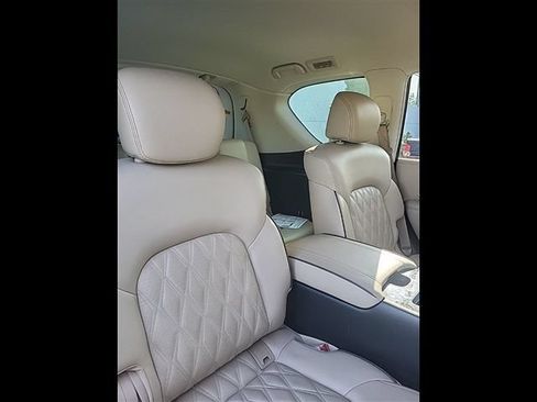 Used 2023 Nissan Armada Platinum w/ Captain's Chairs Package AWD/4WD image 2