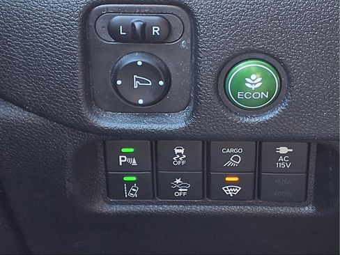 Certified 2021 Honda Ridgeline Black Edition image 34