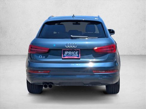 Used 2018 Audi Q3 2.0T Premium w/ Convenience Package FWD image 7