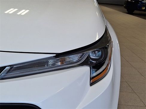 Used 2023 Toyota Corolla LE w/ Carpet Mat Package (TMS) image 12