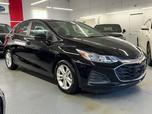 Used 2019 Chevrolet Cruze LS w/ LS Convenience Package image 5