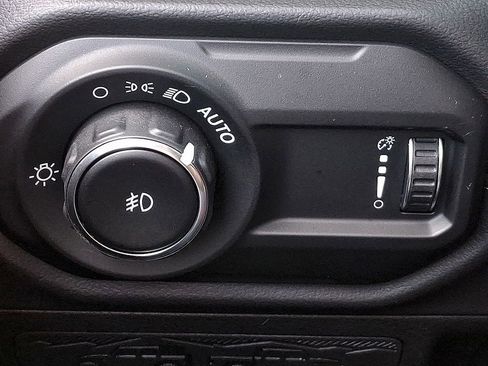 Used 2024 Jeep Wrangler Unlimited Rubicon 392 AWD/4WD image 23