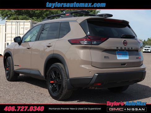 Used 2026 Nissan Rogue SV AWD/4WD image 41