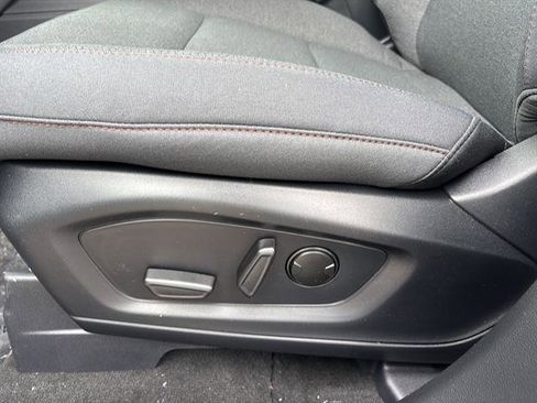 New 2026 Ford Explorer Active image 11