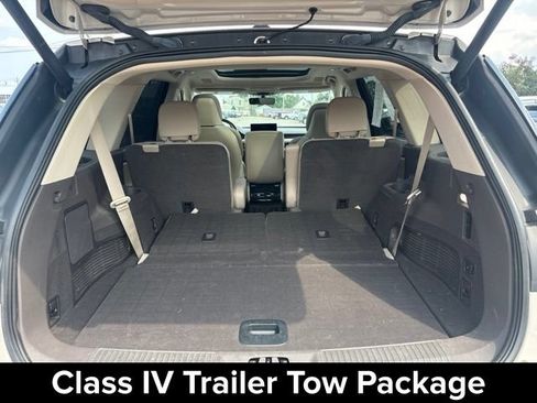 Used 2023 Lincoln Aviator Reserve w/ Equipment Group 201A AWD/4WD image 14