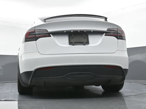 Used 2024 Tesla Model X image 26