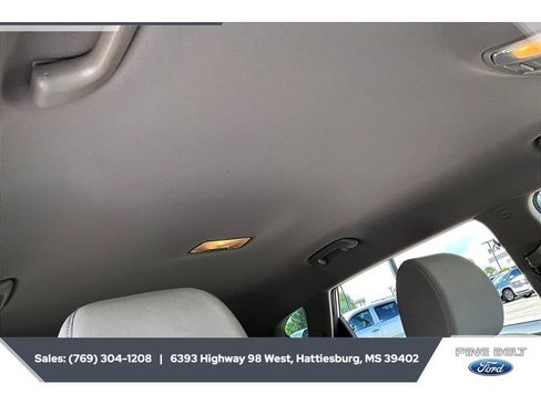 Used 2020 Hyundai Tucson SE image 16