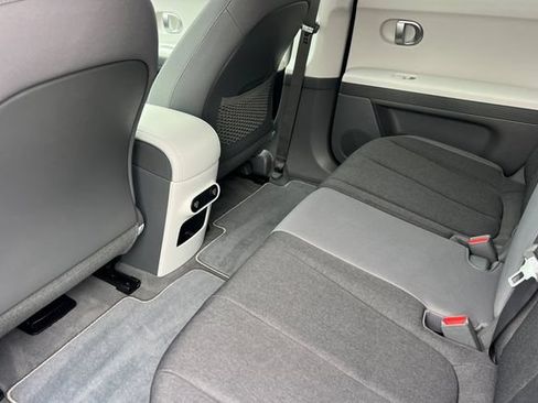 Certified 2024 Hyundai Ioniq 5 SEL RWD image 15
