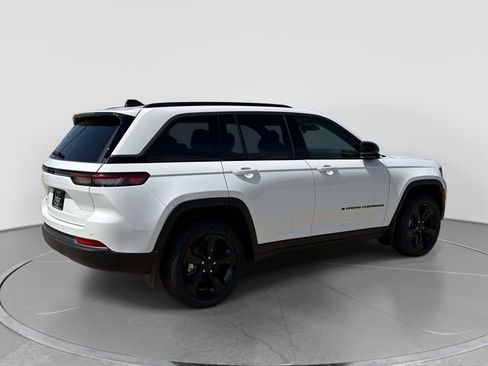 New 2026 Jeep Grand Cherokee Limited image 4