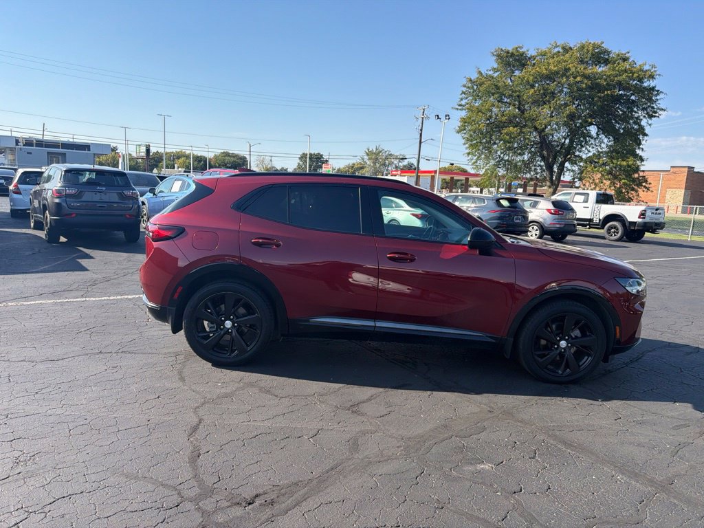 Used 2021 Buick Envision Essence w/ Sport Touring Package AWD/4WD image 5