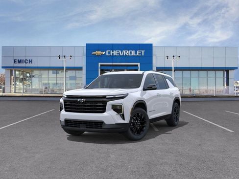 New 2026 Chevrolet Traverse LT w/ Midnight/Sport Edition image 8