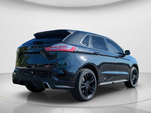 Used 2022 Ford Edge ST w/ Equipment Group 401A AWD/4WD image 5