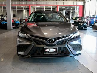 Used 2024 Toyota Camry SE FWD video 2