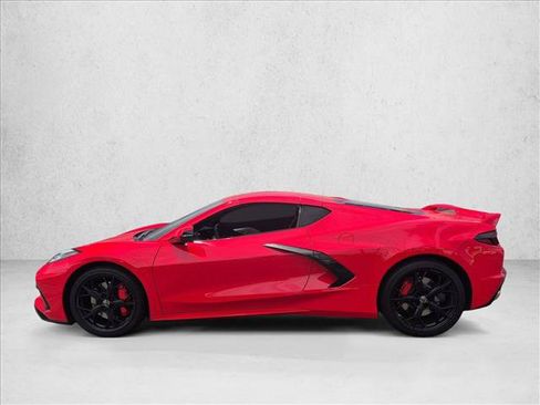 Used 2021 Chevrolet Corvette Stingray Premium Cpe w/ Z51 Performance Package RWD image 9