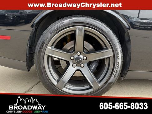 Used 2022 Dodge Challenger SRT Hellcat Redeye image 8