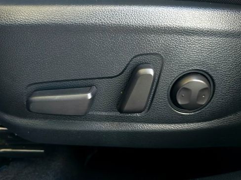 Used 2024 Kia Seltos EX image 15