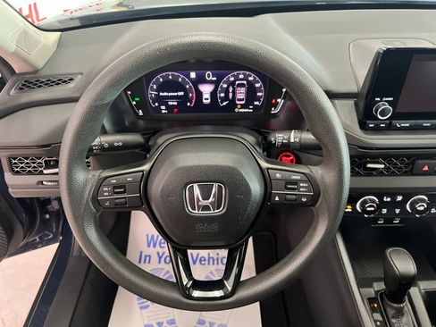 Used 2023 Honda Accord EX image 25