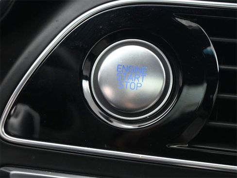 Used 2023 Genesis G70 2.0T w/ Sport Prestige Package image 32