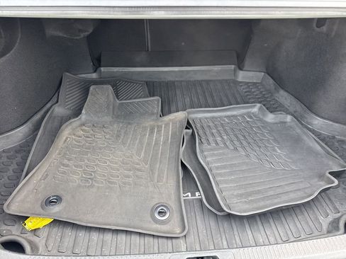 Certified 2021 Toyota Camry XLE image 22