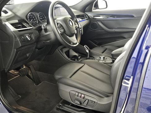 Used 2020 BMW X2 sDrive28i image 7