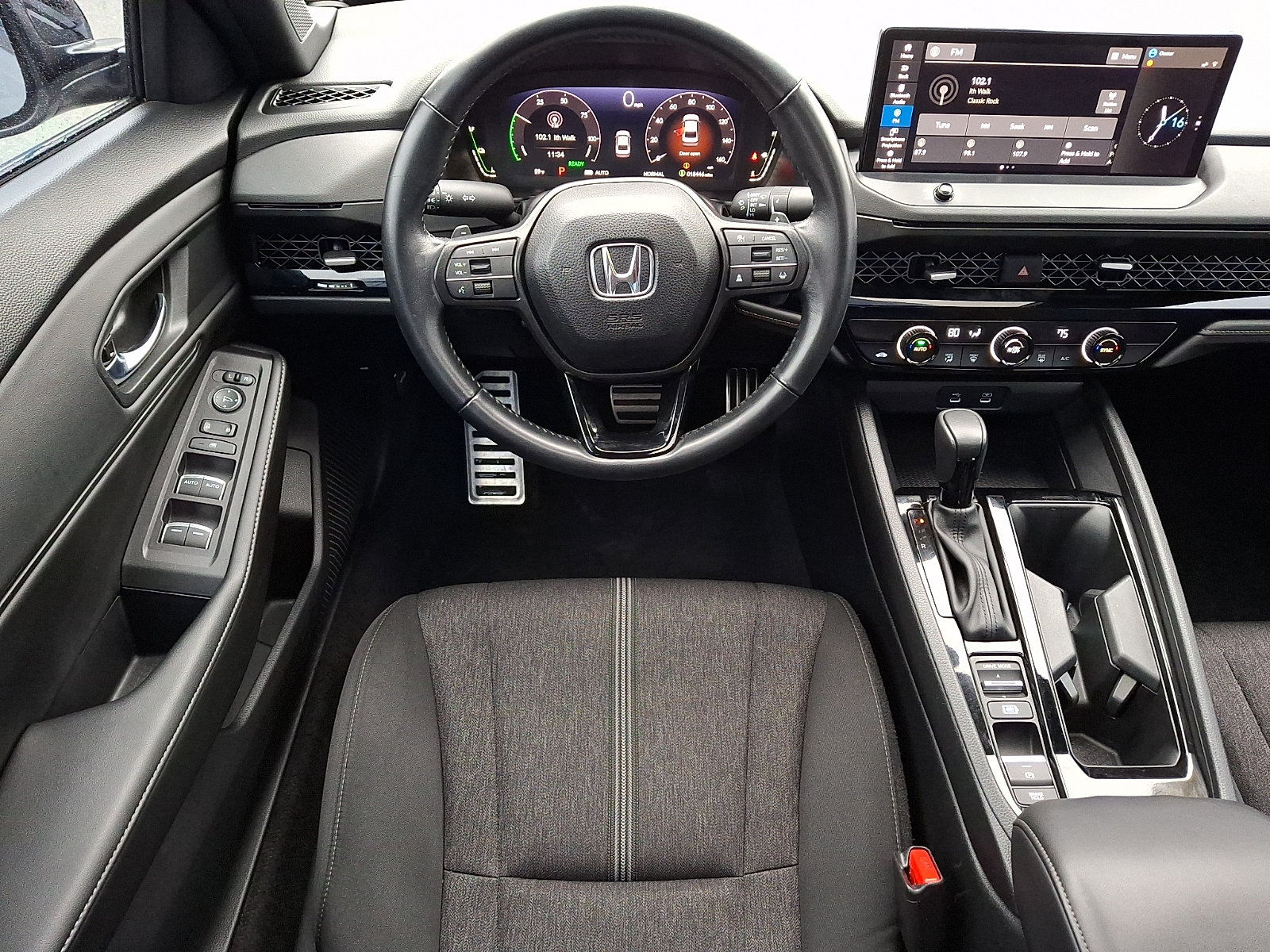 Used 2024 Honda Accord Sport image 11