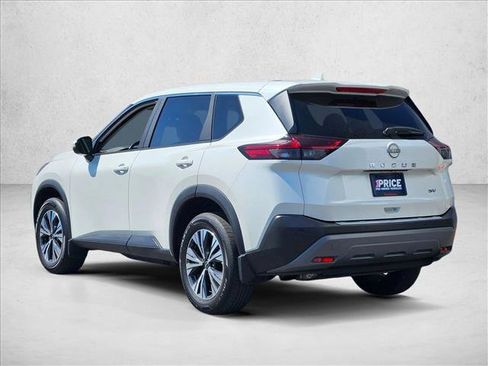 Used 2023 Nissan Rogue SV image 7