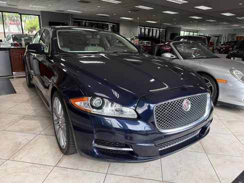 Used 2014 Jaguar XJ L Portfolio RWD image 2