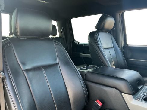 Used 2020 Ford F150 Lariat AWD/4WD image 17