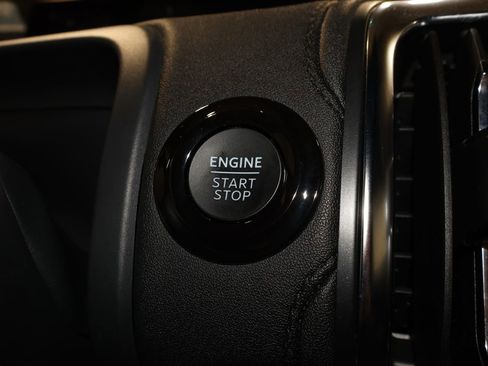 Used 2025 Ford Expedition Tremor AWD/4WD image 15