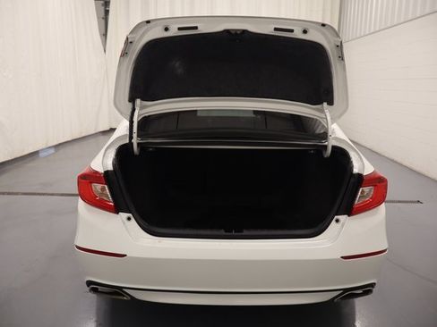 Used 2021 Honda Accord Sport image 18