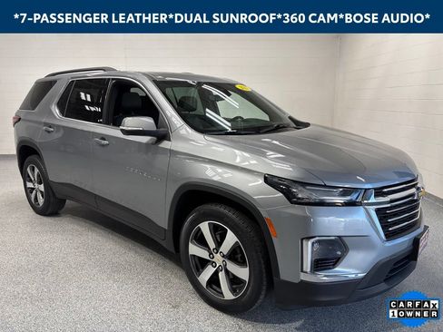 Used 2023 Chevrolet Traverse LT w/ LT Premium Package AWD/4WD image 1