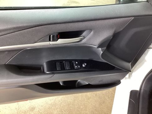 Used 2025 Toyota Camry LE FWD image 16