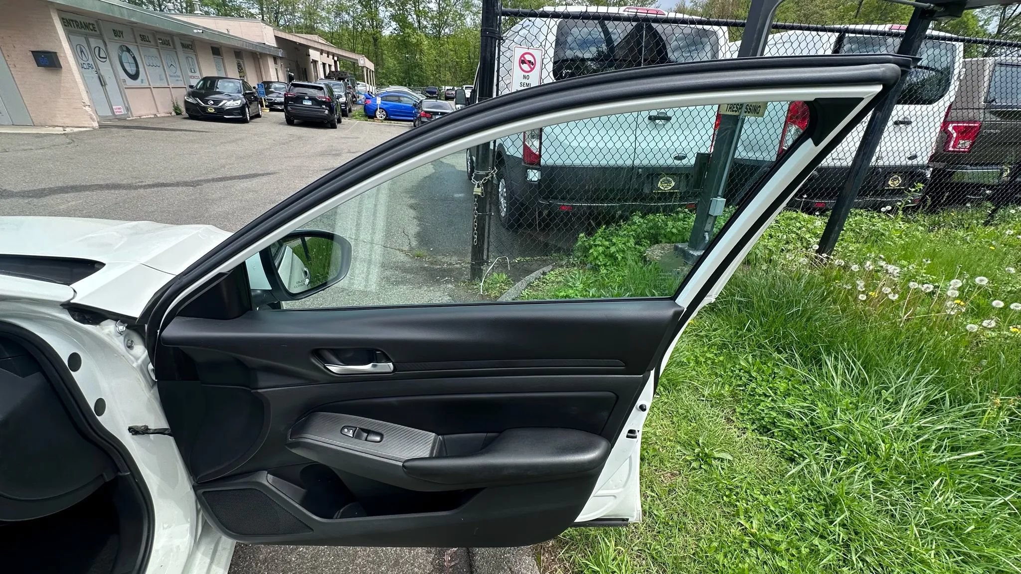 Used 2021 Nissan Altima 2.5 S FWD image 32