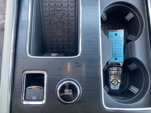 New 2025 Lincoln Aviator 2WD image 28