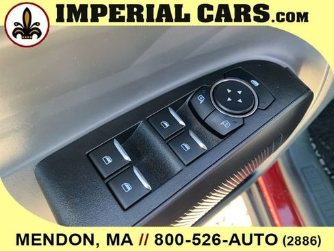 New 2025 Ford Maverick Lariat w/ Black Appearance Package image 16