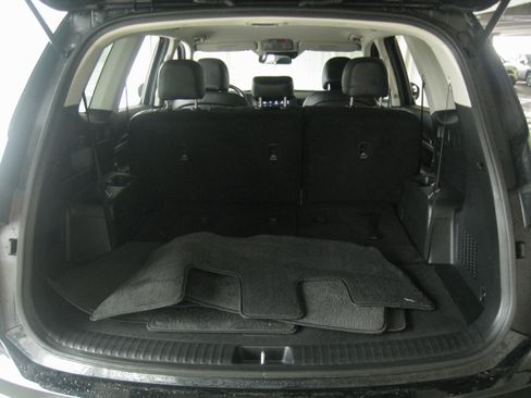 Certified 2023 Kia Telluride LX image 19