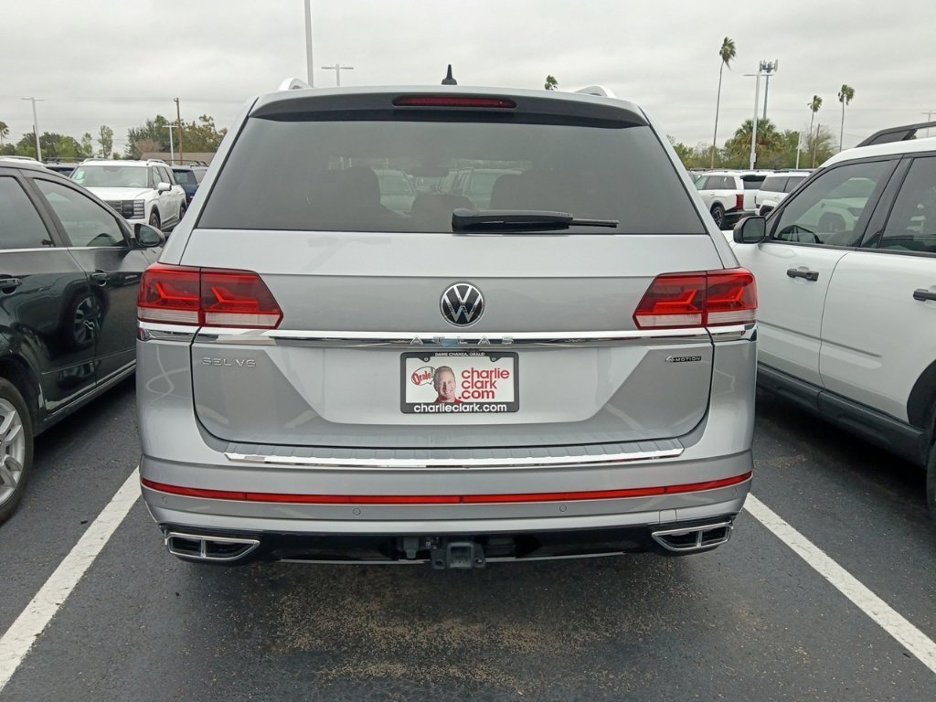 Used 2023 Volkswagen Atlas SEL Premium AWD/4WD image 5