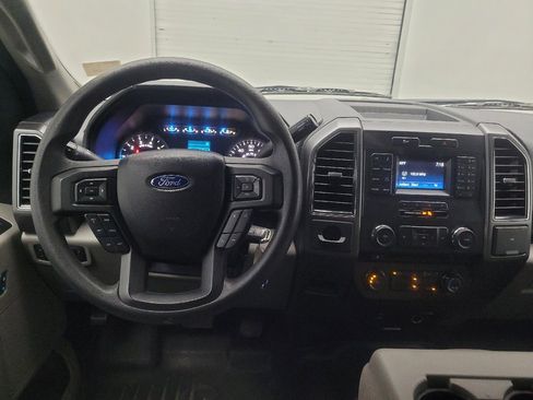 Used 2017 Ford F150 XLT image 22
