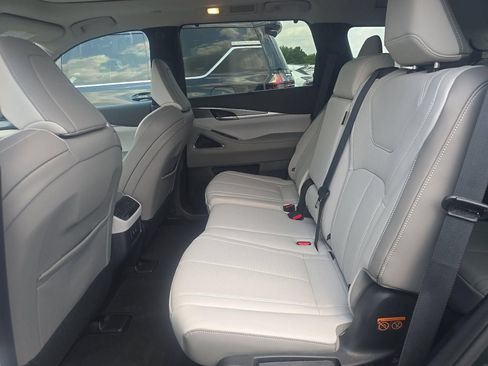 Certified 2026 INFINITI QX60 Luxe w/ Cargo Package AWD/4WD image 10