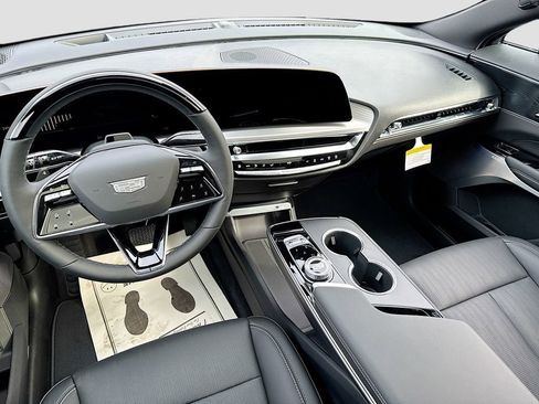 New 2026 Cadillac Lyriq Premium Sport AWD/4WD image 24