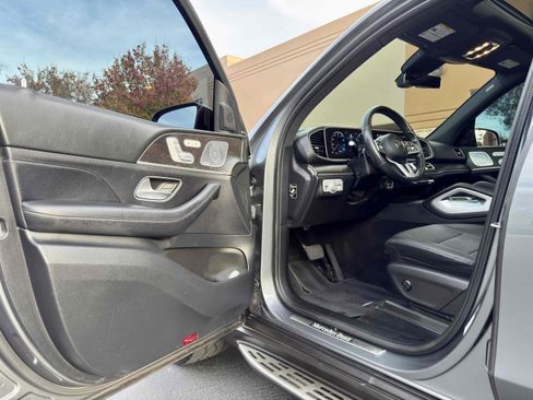 Used 2021 Mercedes-Benz GLE 350 4MATIC image 48