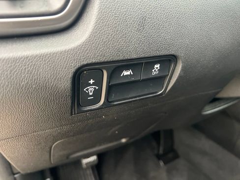 Used 2022 Kia Sorento S AWD/4WD image 47