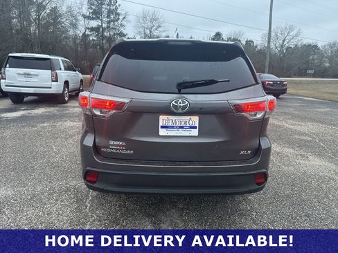 Used 2016 Toyota Highlander XLE image 17