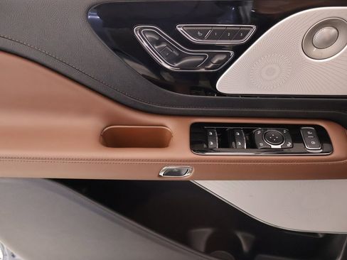 New 2026 Lincoln Aviator Reserve w/ Luxury Package image 17